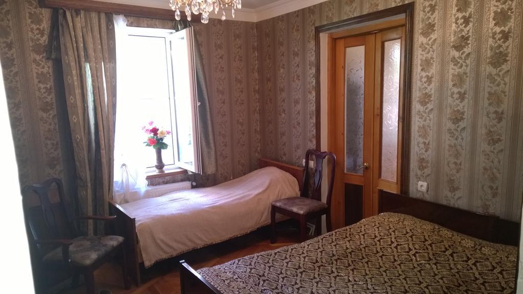 Guest House Edem Tbilisi Bagian luar foto